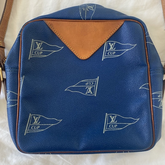 RARE Louis Vuitton America’s Cup Sailor Shoulder Bag Purse (from the 90s) - Picture 5 of 17